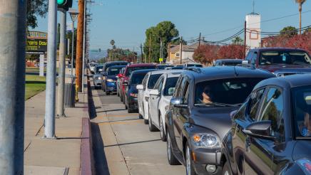 Car lined up to receive turkeys