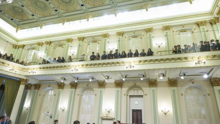 Assemblymember Rubio Recognizes the Young Legislators Program on the Floor