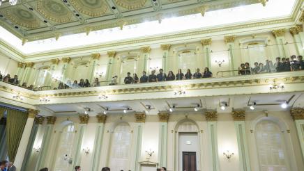 Assemblymember Rubio Recognizes the Young Legislators Program on the Floor